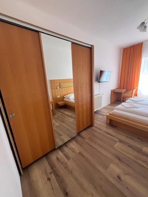 City Hotel Post 17 Braunau am Inn Luaran gambar